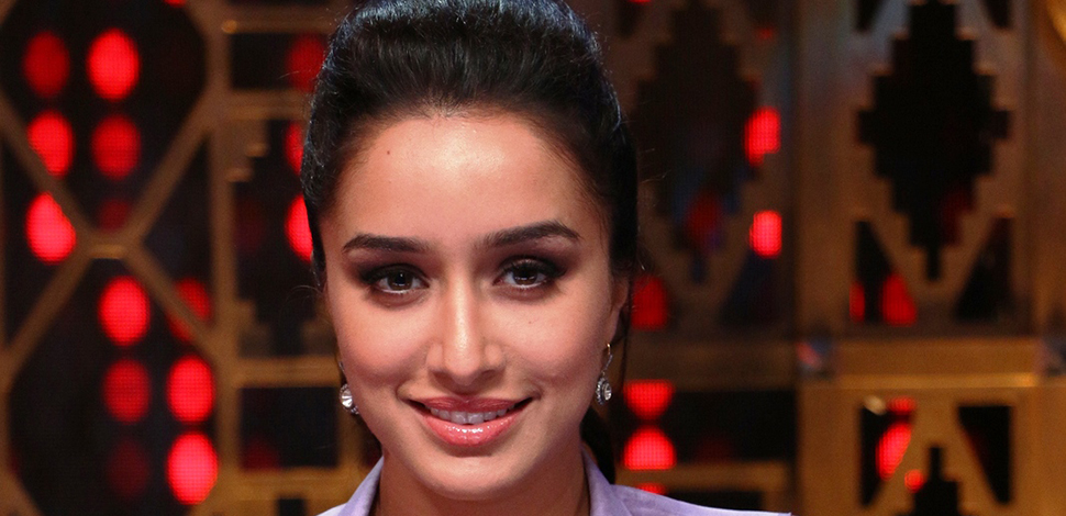 Shraddha Kapoor too busy for Saina Nehwal biopic? | AVS TV Network